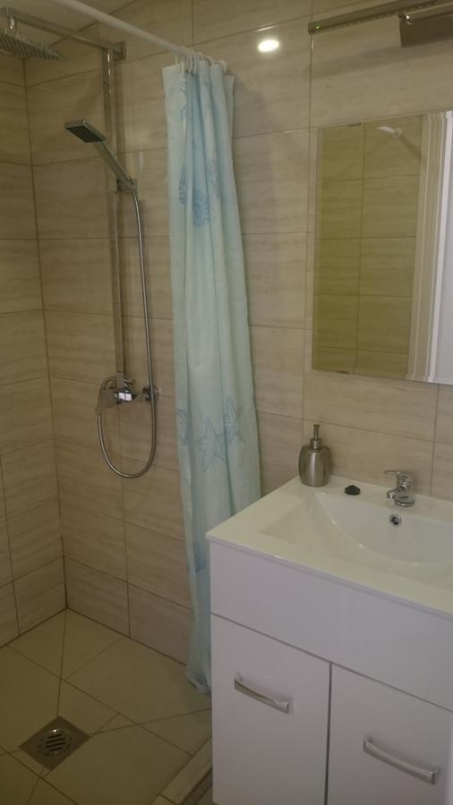 발라톤페니베스 Piccolo Panzio B&B 외부 사진